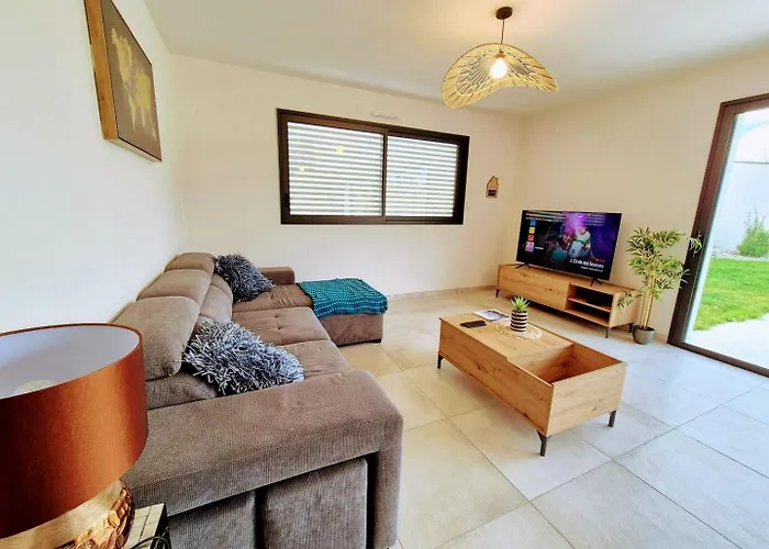 Maison 6/8 Pers Proche Puy Du Fou بيت ضيافة